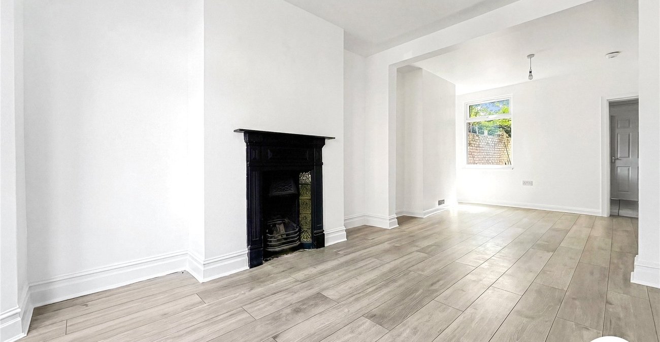 3 bedroom house to rent in Gillingham | Robinson Michael & Jackson