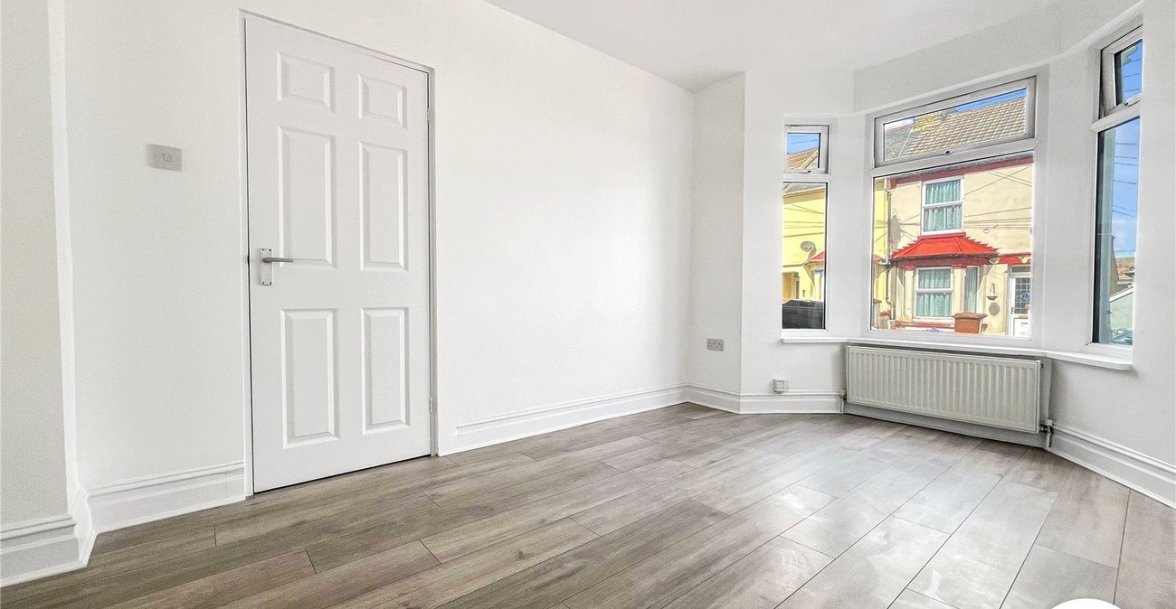 3 bedroom house to rent in Gillingham | Robinson Michael & Jackson