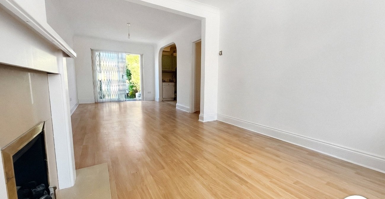 3 bedroom house to rent in Belvedere | Robinson Jackson