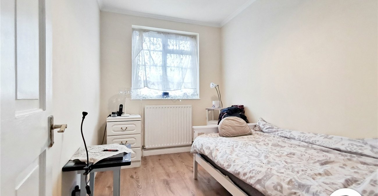 4 bedroom house to rent in Orpington | Robinson Jackson