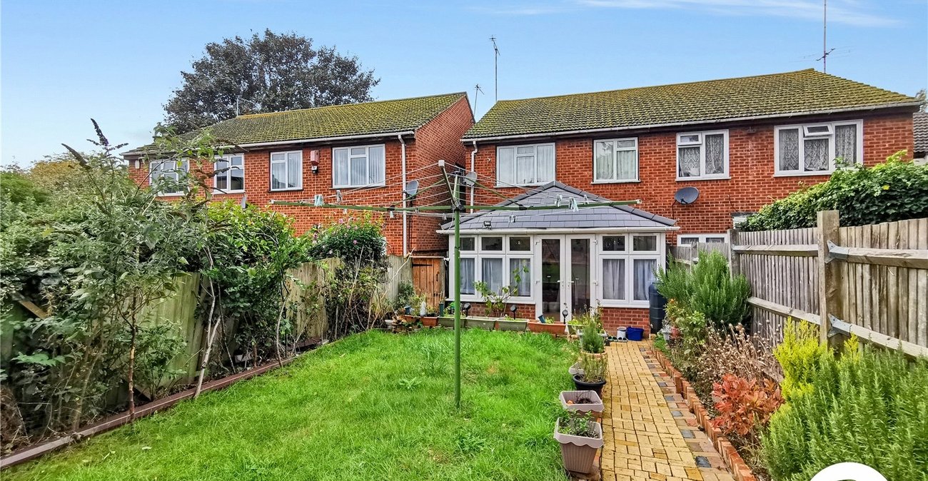 4 bedroom house to rent in Orpington | Robinson Jackson