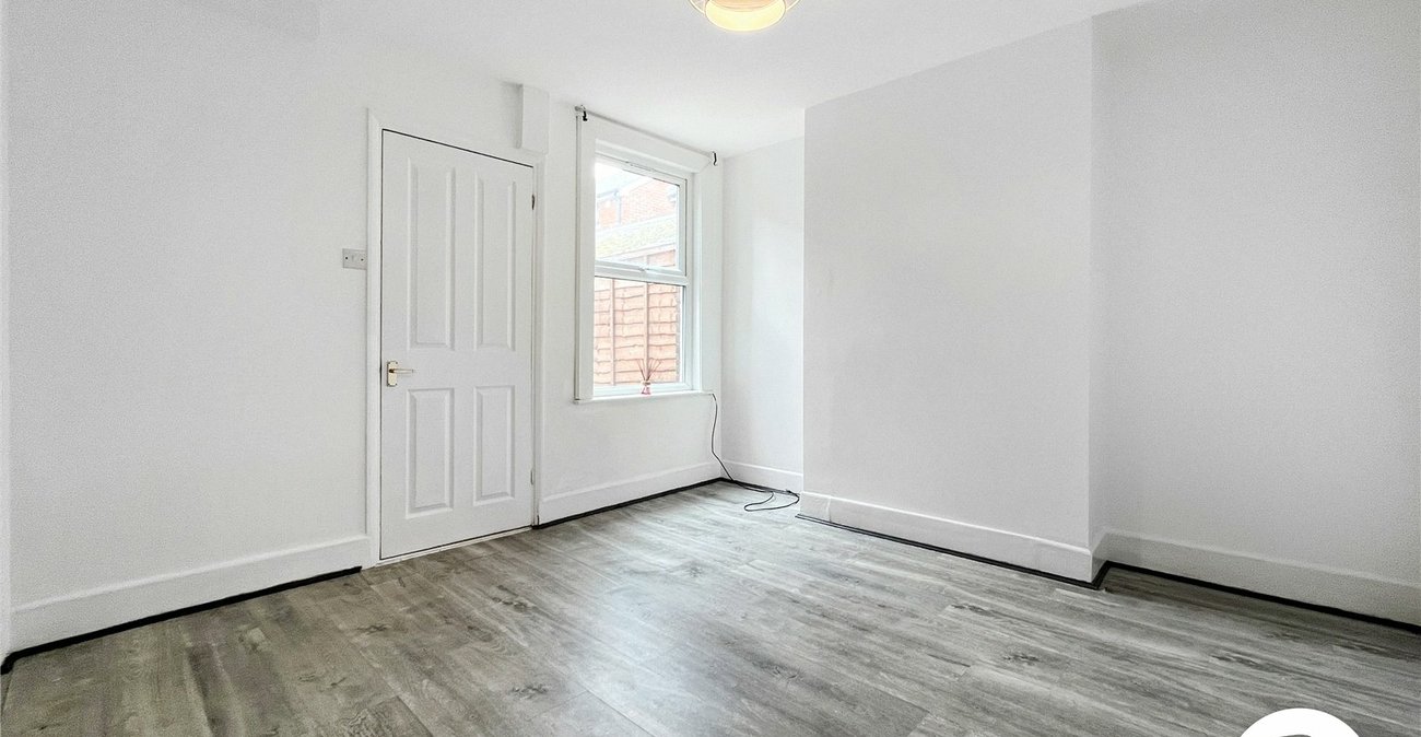 2 bedroom house to rent in Snodland | Robinson Michael & Jackson