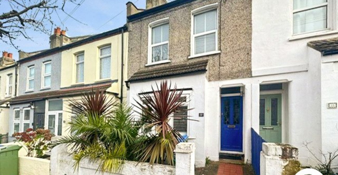 3 bedroom house to rent in London | 