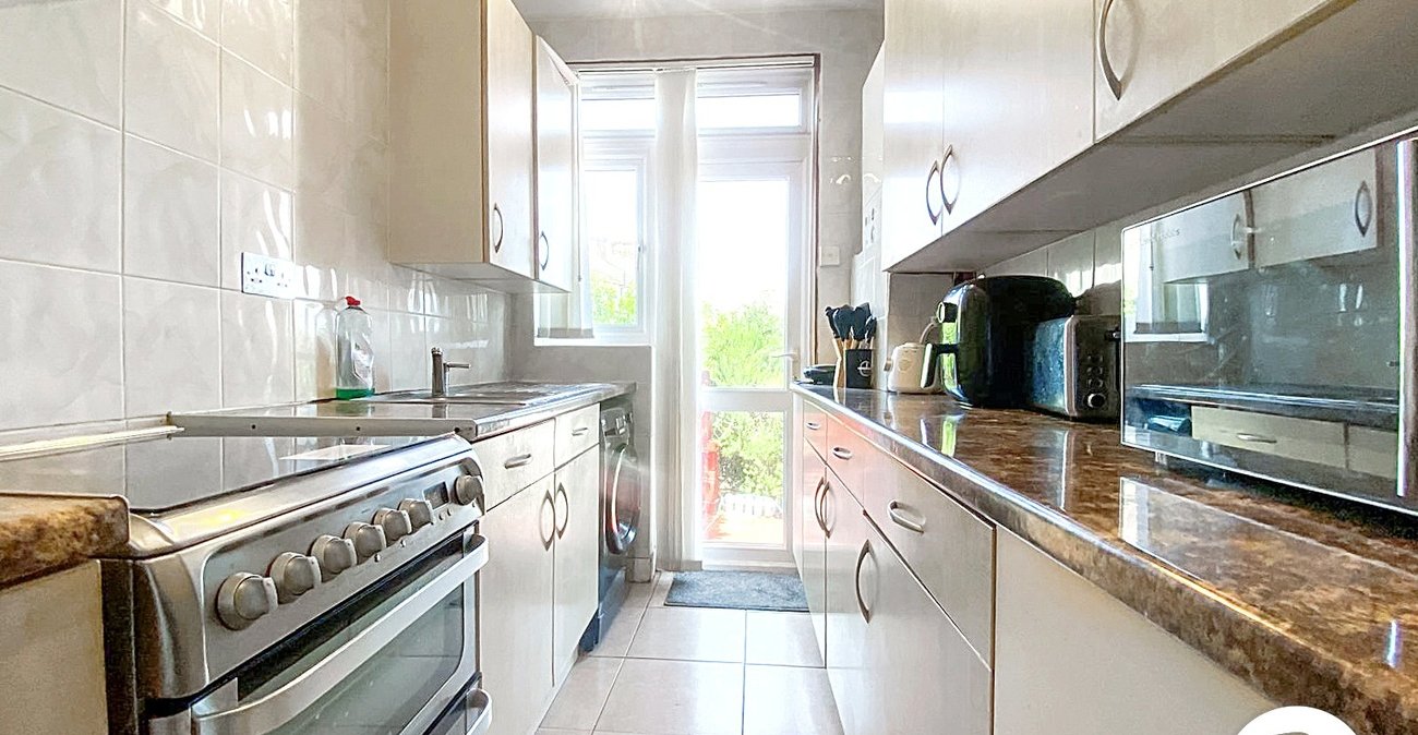 3 bedroom house to rent in London | 