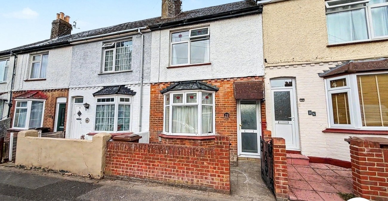 2 bedroom house to rent in Gillingham | Robinson Michael & Jackson