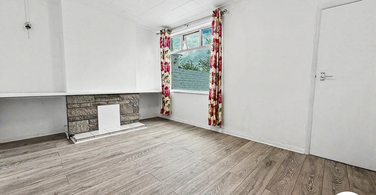 2 bedroom house to rent in Gillingham | Robinson Michael & Jackson