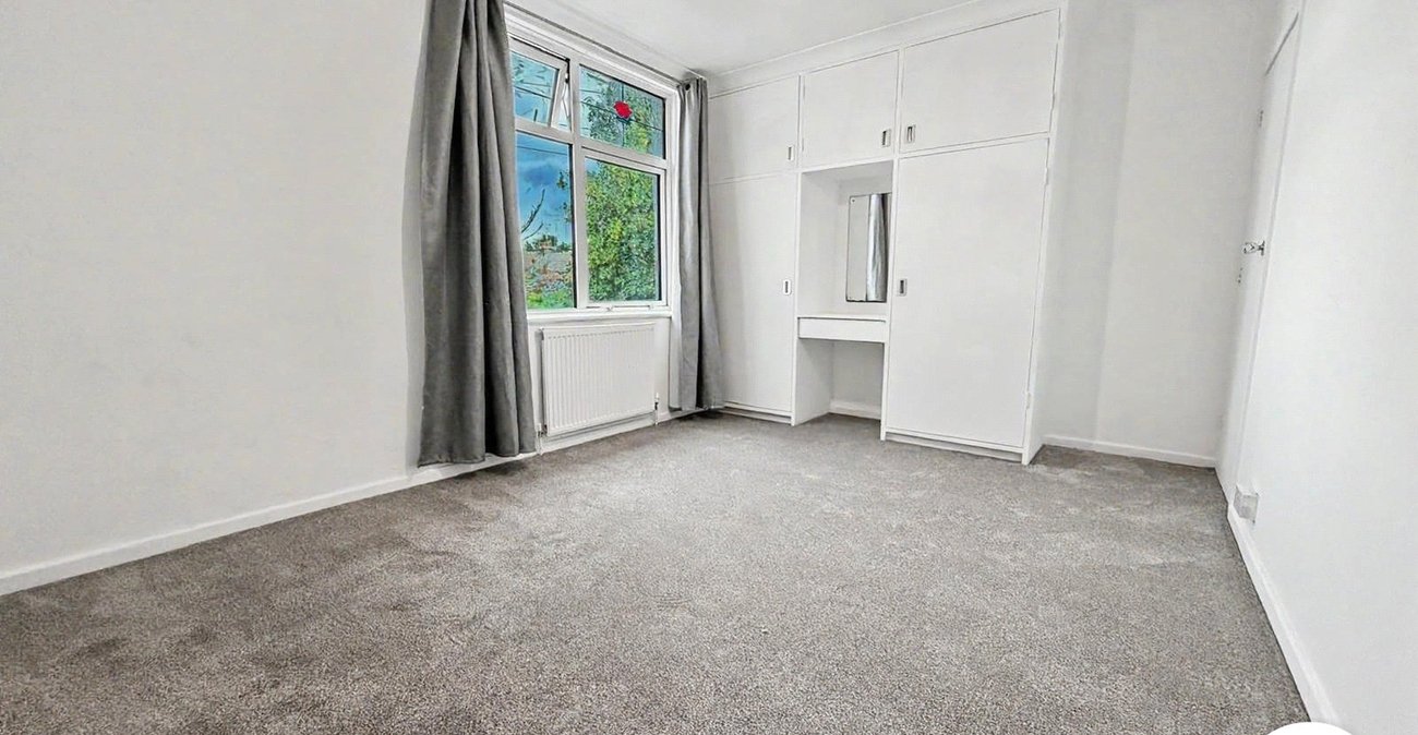 2 bedroom house to rent in Gillingham | Robinson Michael & Jackson