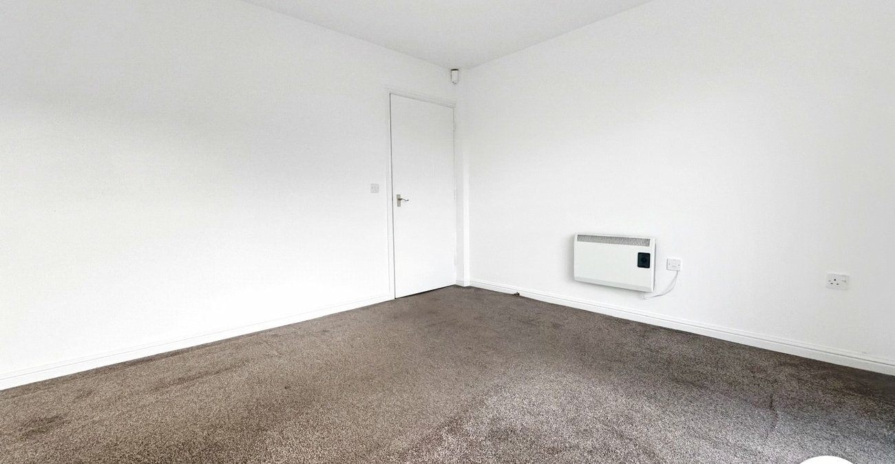 2 bedroom property to rent in London | 