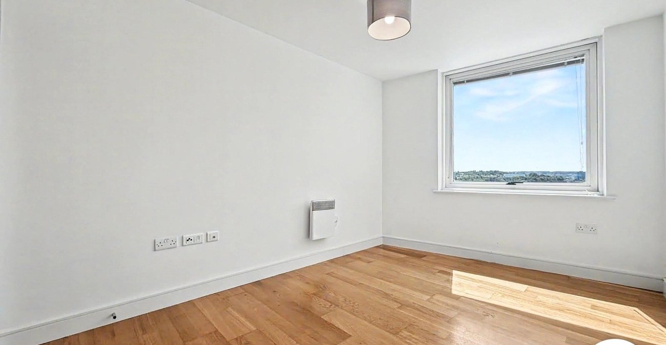 1 bedroom property to rent in Chatham Quays | Robinson Michael & Jackson