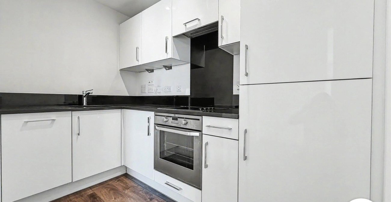 1 bedroom property to rent in Chatham Quays | Robinson Michael & Jackson