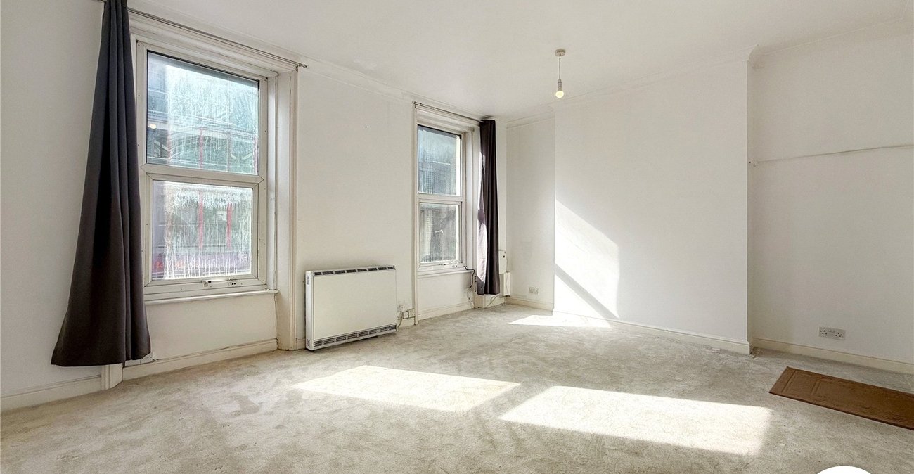 property to rent in London | Robinson Jackson
