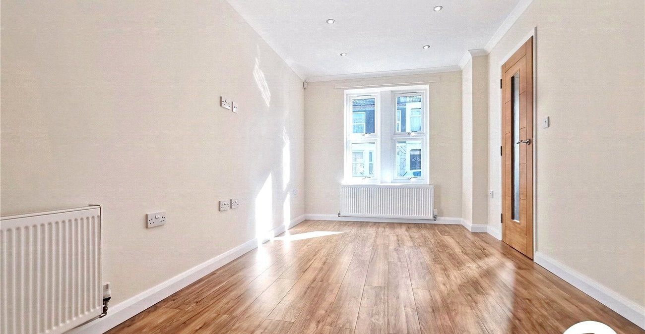 3 bedroom house to rent in London | 