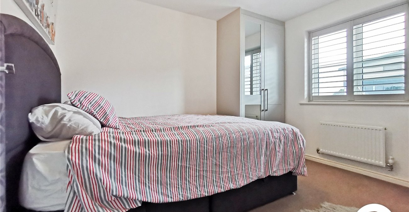 3 bedroom house to rent in Dartford | Robinson Jackson