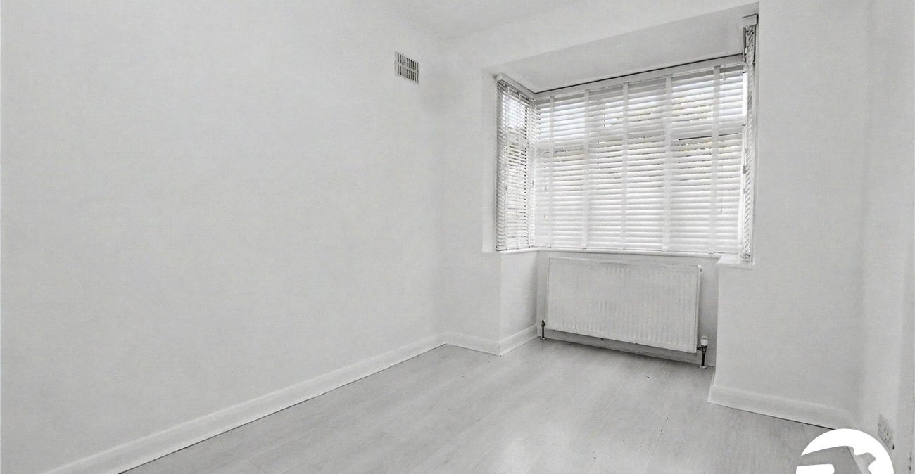 2 bedroom property to rent in Bexleyheath | Robinson Jackson