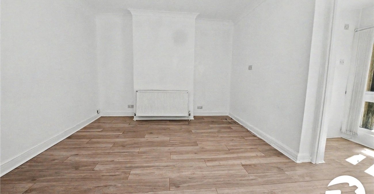 2 bedroom property to rent in Bexleyheath | Robinson Jackson