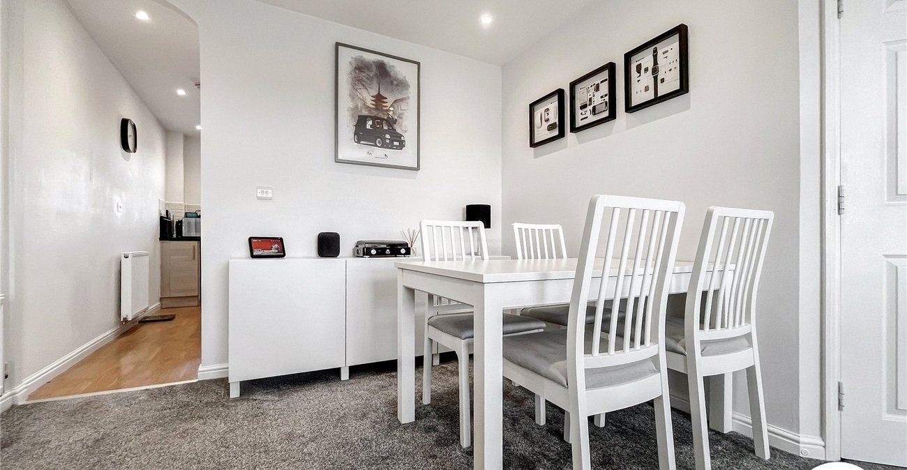 2 bedroom property to rent in Kemsley | Robinson Michael & Jackson