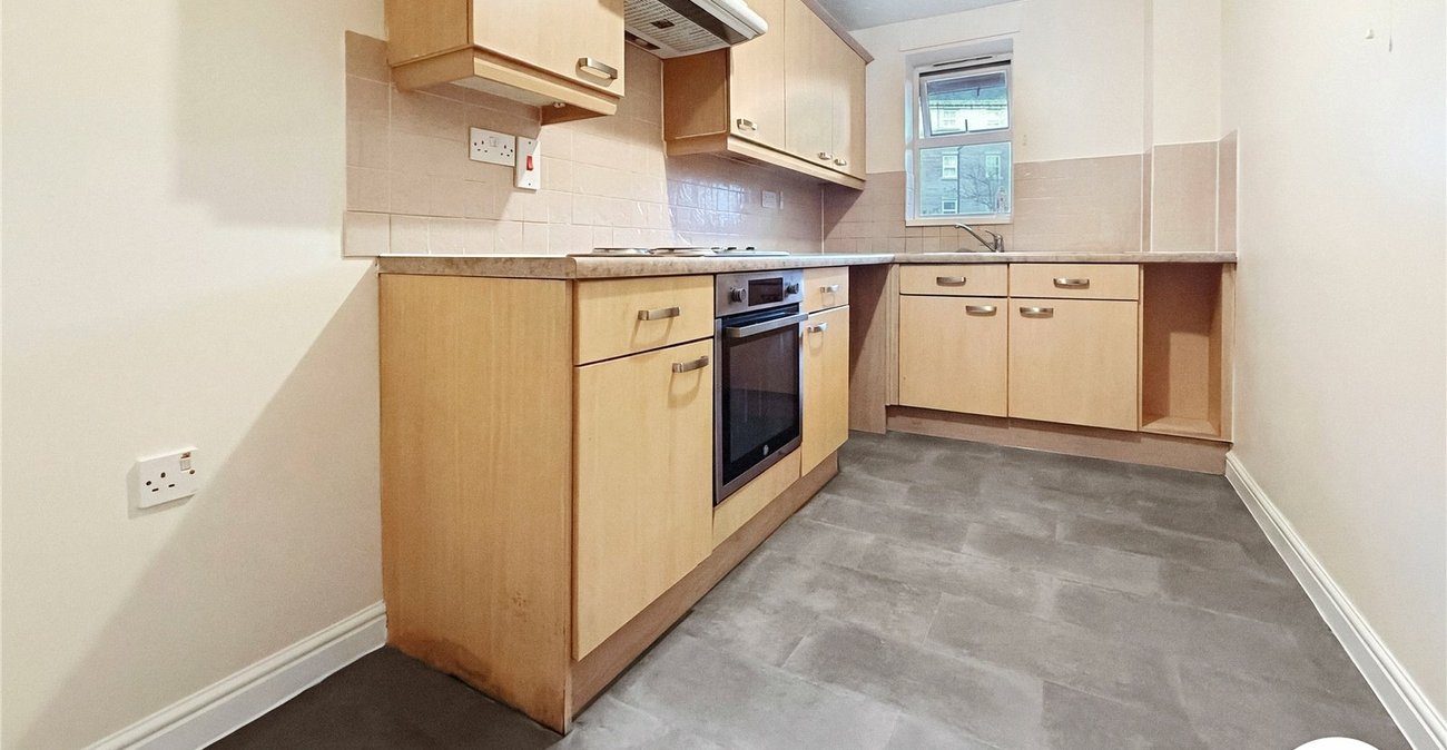 2 bedroom property to rent in Chatham | Robinson Michael & Jackson