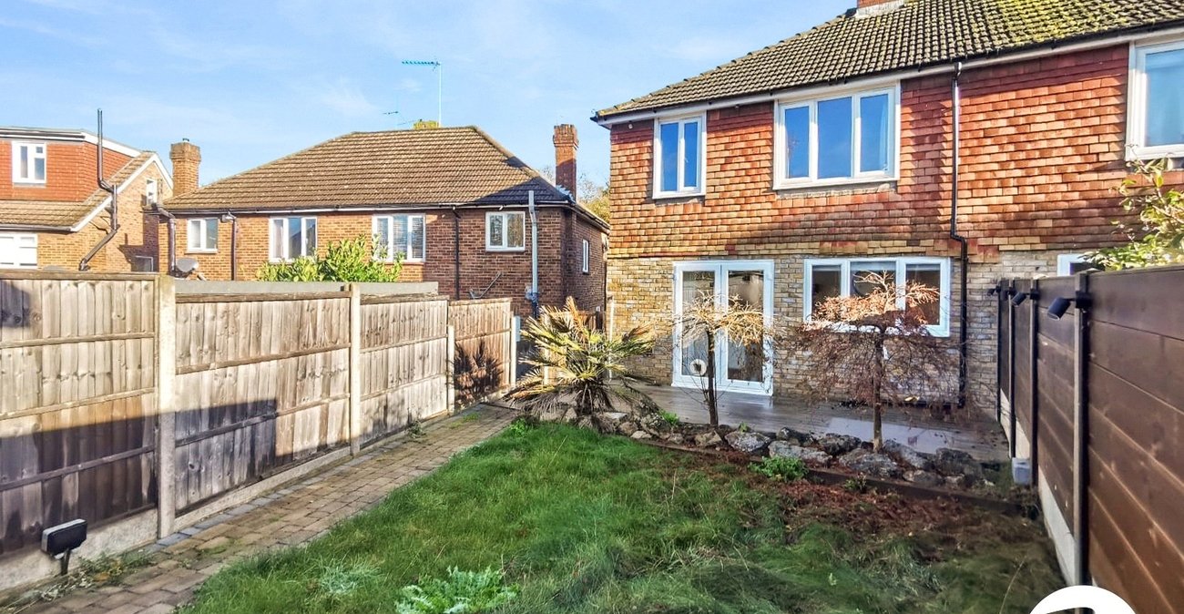 3 bedroom house to rent in Orpington | Robinson Jackson