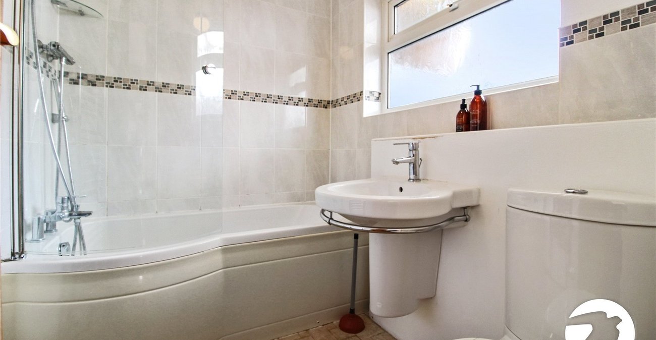 2 bedroom house to rent in Gravesend | Robinson Michael & Jackson