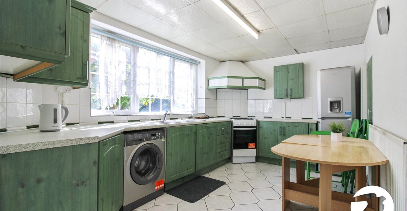 3 bedroom house to rent in Catford | Robinson Jackson