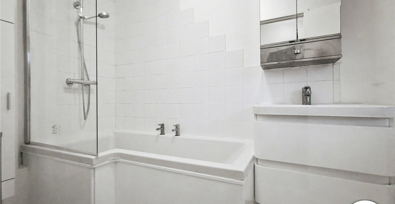 1 bedroom property to rent in London | Robinson Jackson