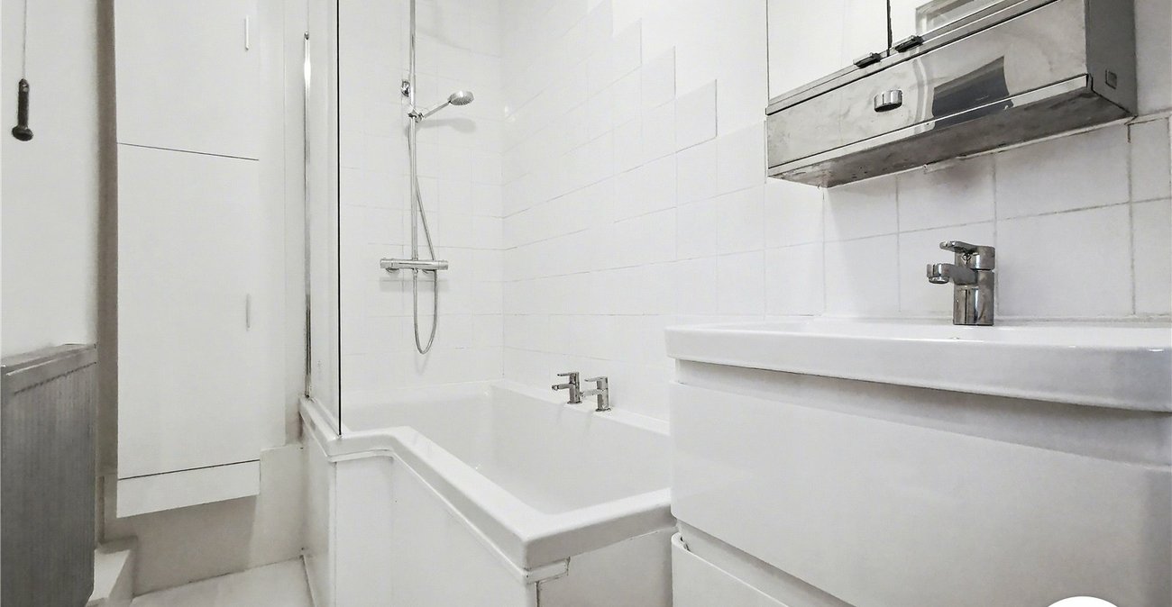 1 bedroom property to rent in London | Robinson Jackson