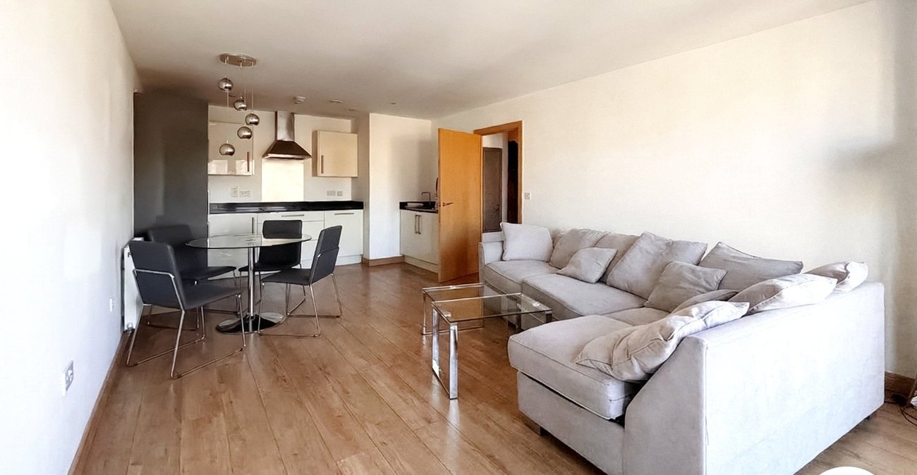 2 bedroom property to rent in Dartford | Robinson Jackson