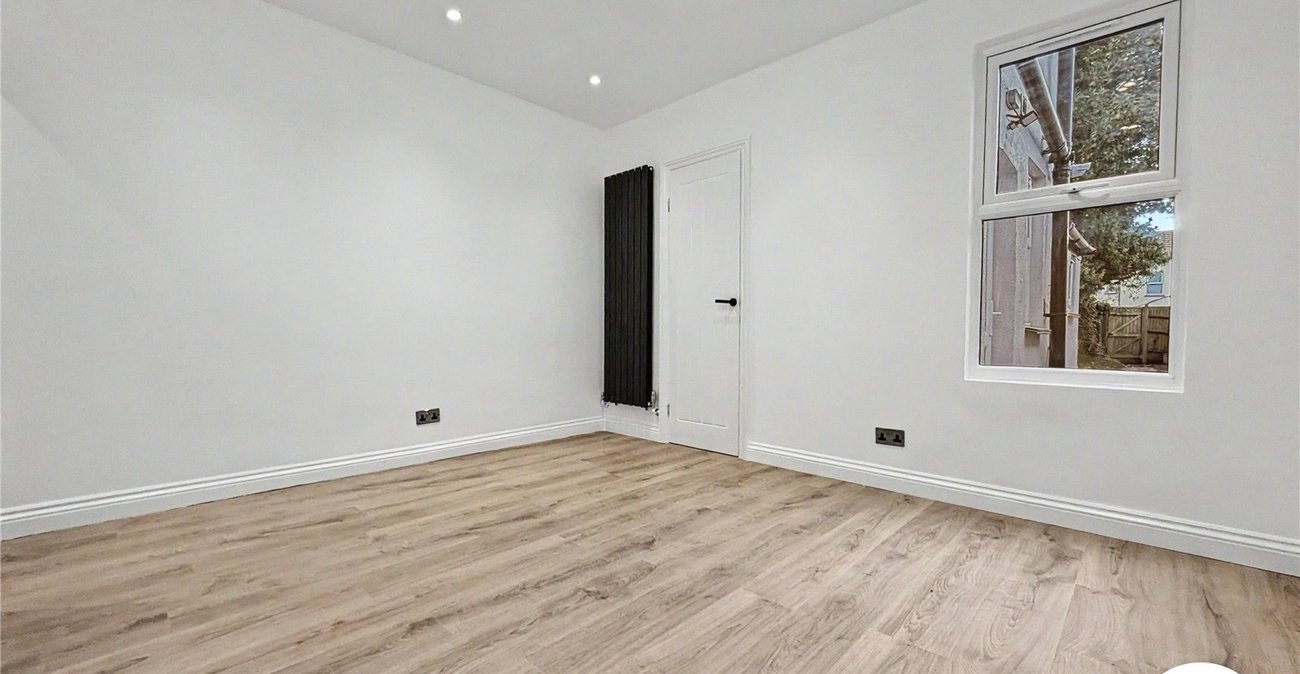 3 bedroom house to rent in Gillingham | Robinson Michael & Jackson
