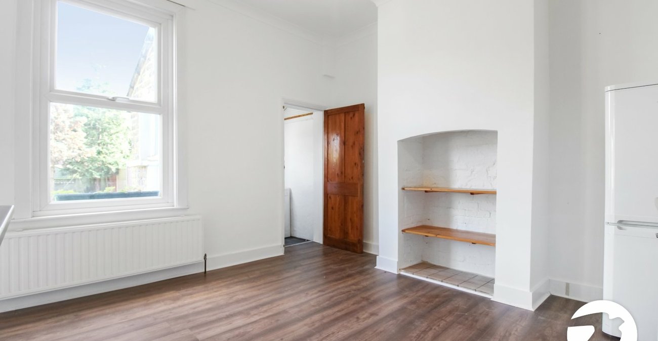 3 bedroom house to rent in Catford | Robinson Jackson