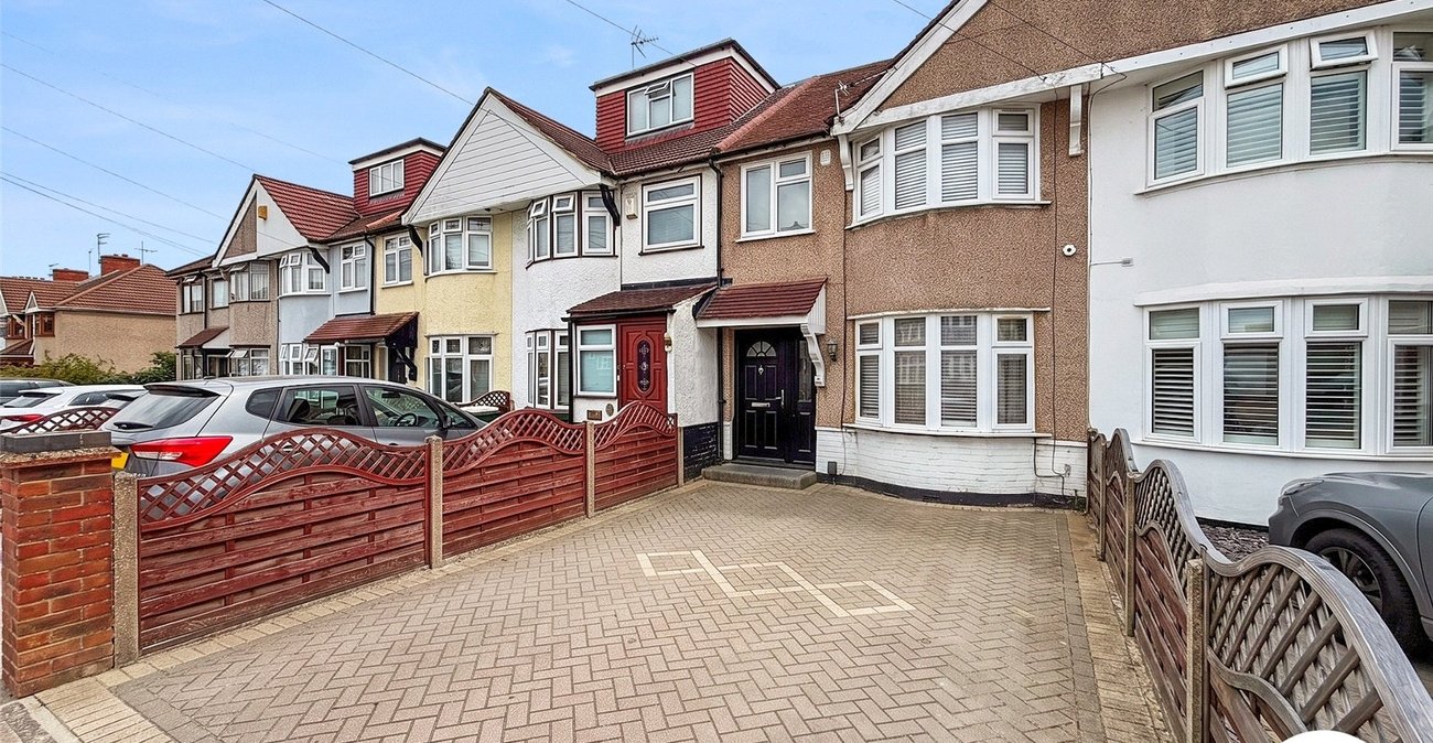 3 bedroom house to rent in Welling | 