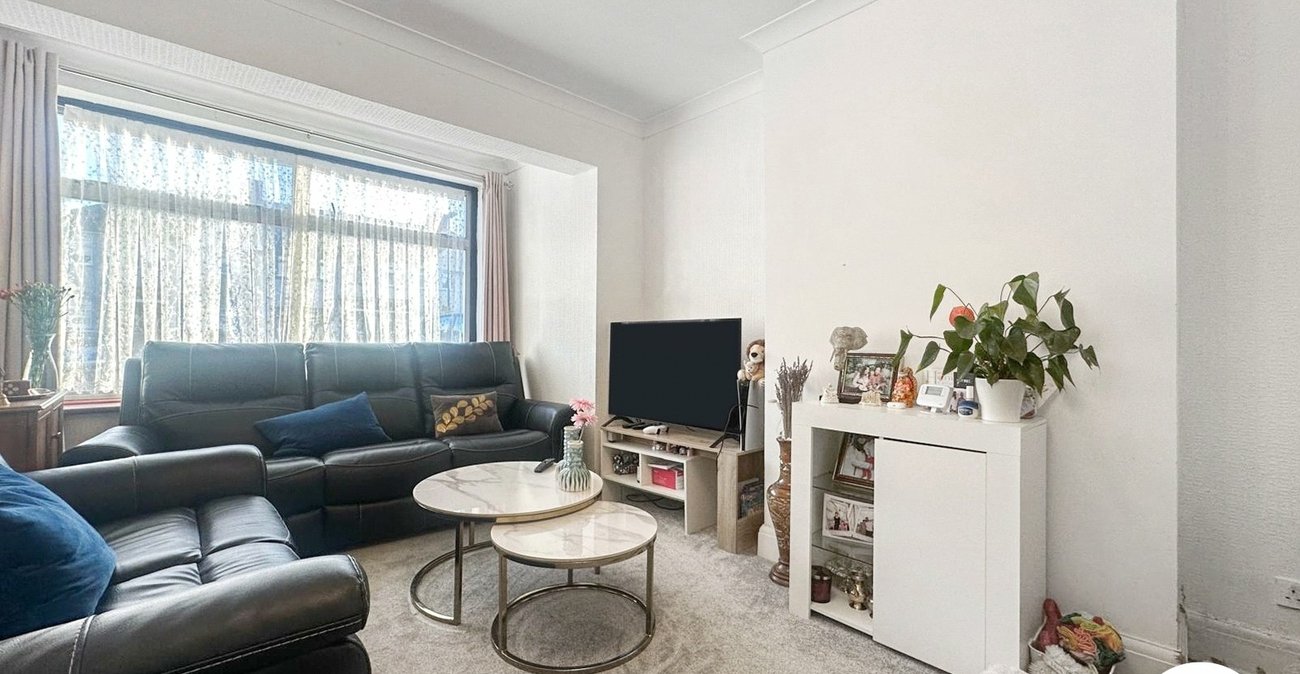 3 bedroom house to rent in Welling | 