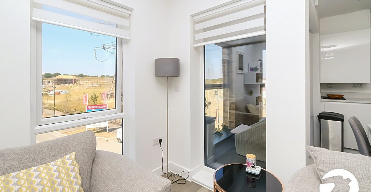 2 bedroom property to rent in Weldon | Robinson Michael & Jackson