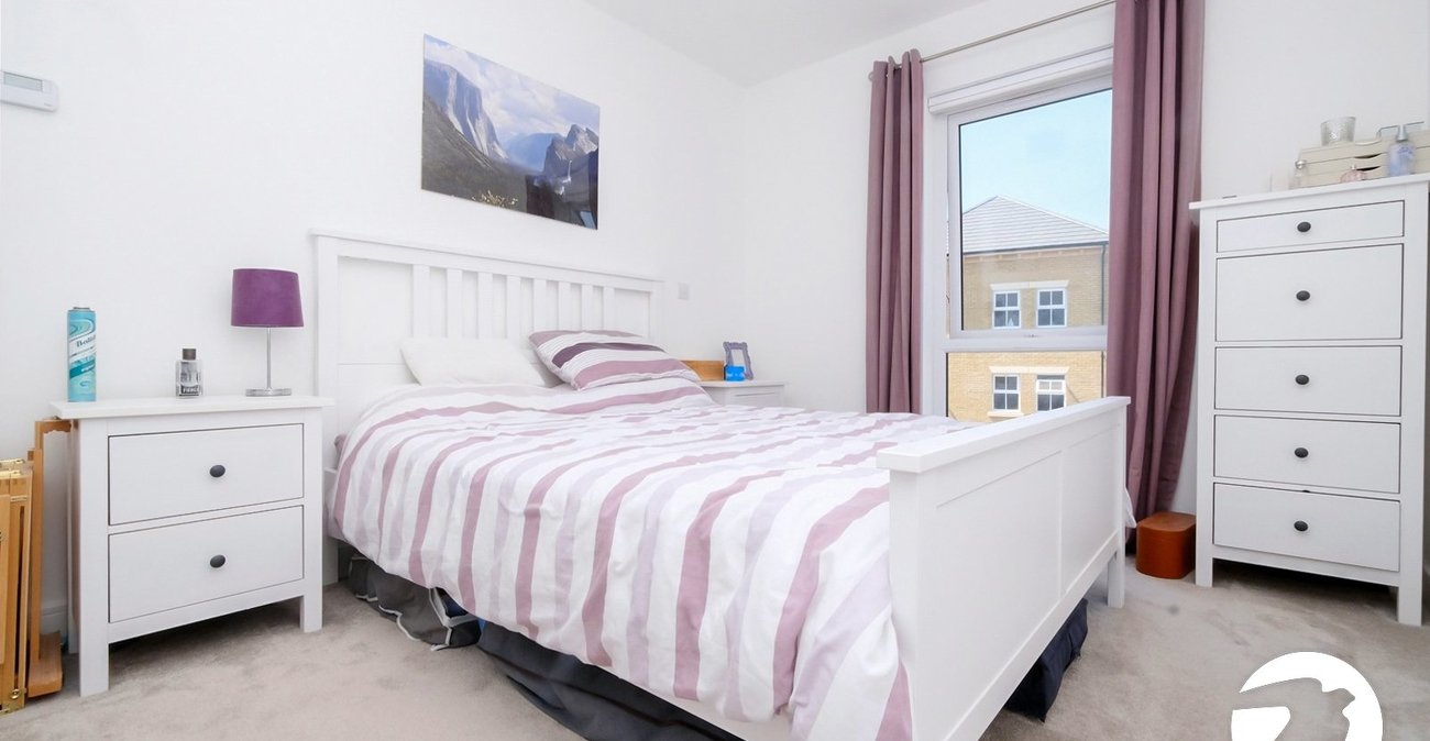 2 bedroom property to rent in Weldon | Robinson Michael & Jackson
