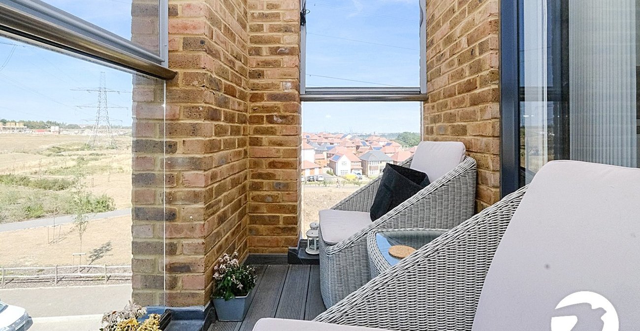 2 bedroom property to rent in Weldon | Robinson Michael & Jackson