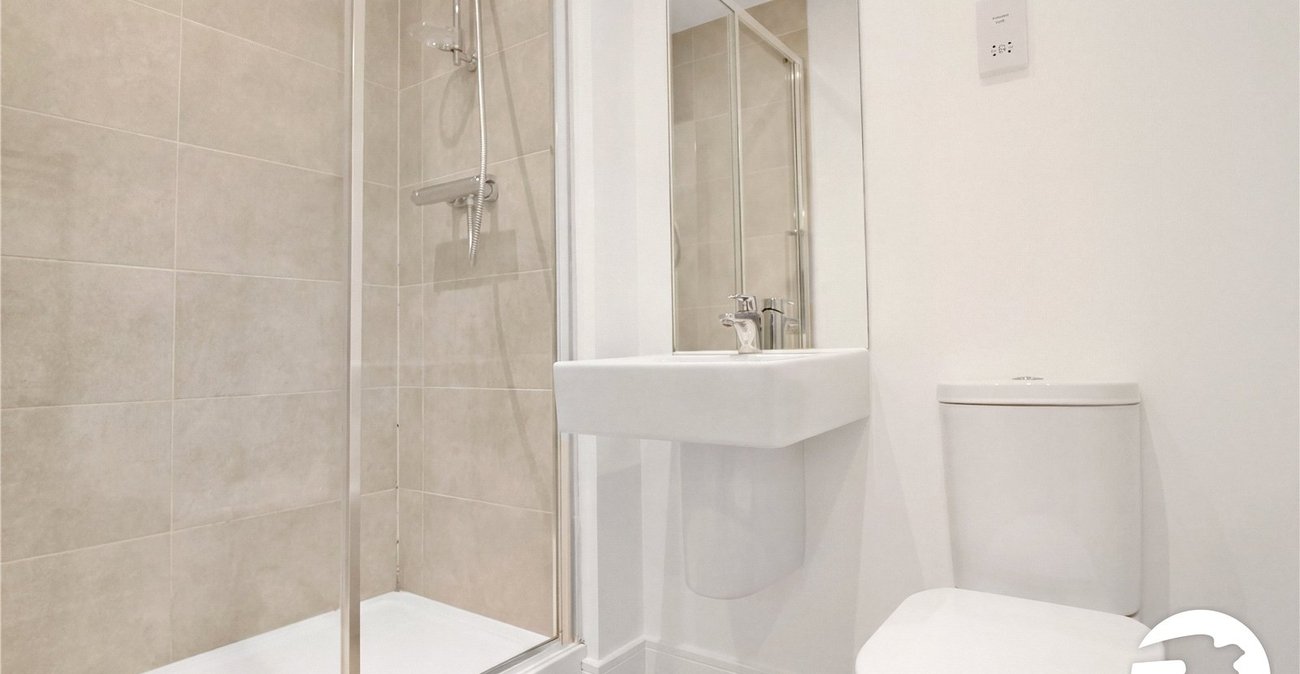 2 bedroom property to rent in Weldon | Robinson Michael & Jackson