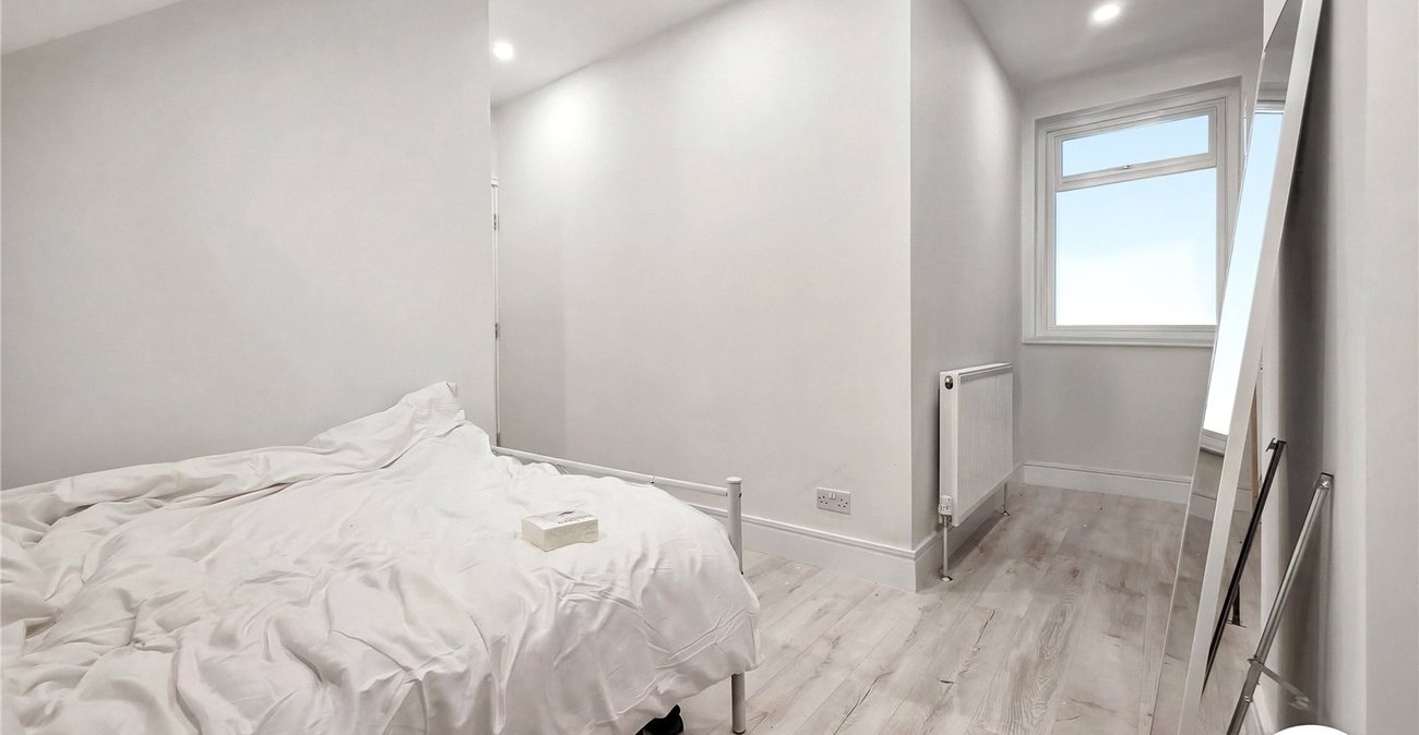 1 bedroom property to rent in London | Robinson Jackson