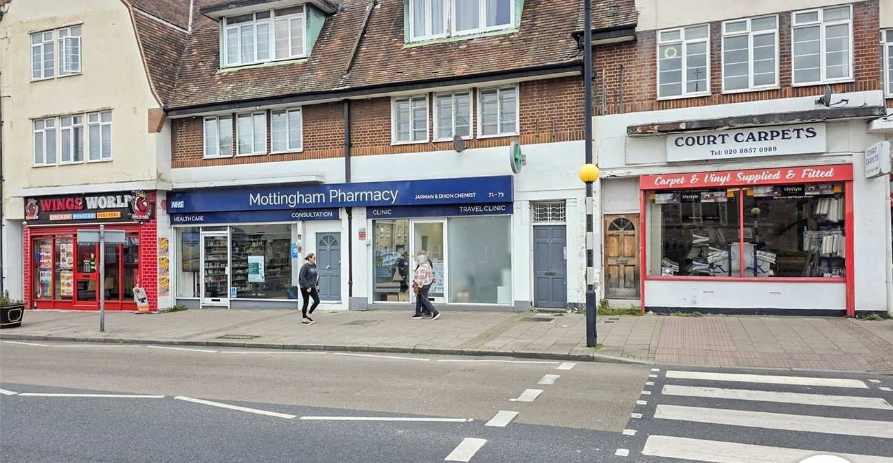 2 bedroom property to rent in London | Robinson Jackson