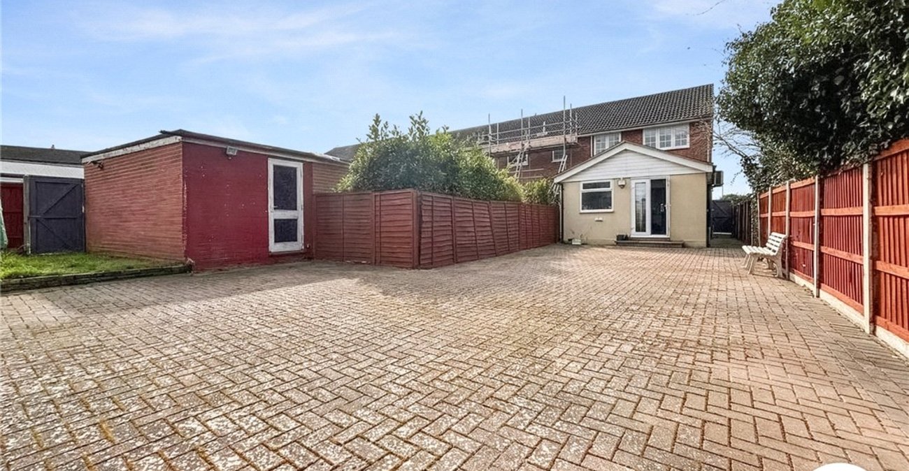 4 bedroom house to rent in Swanley | Robinson Jackson