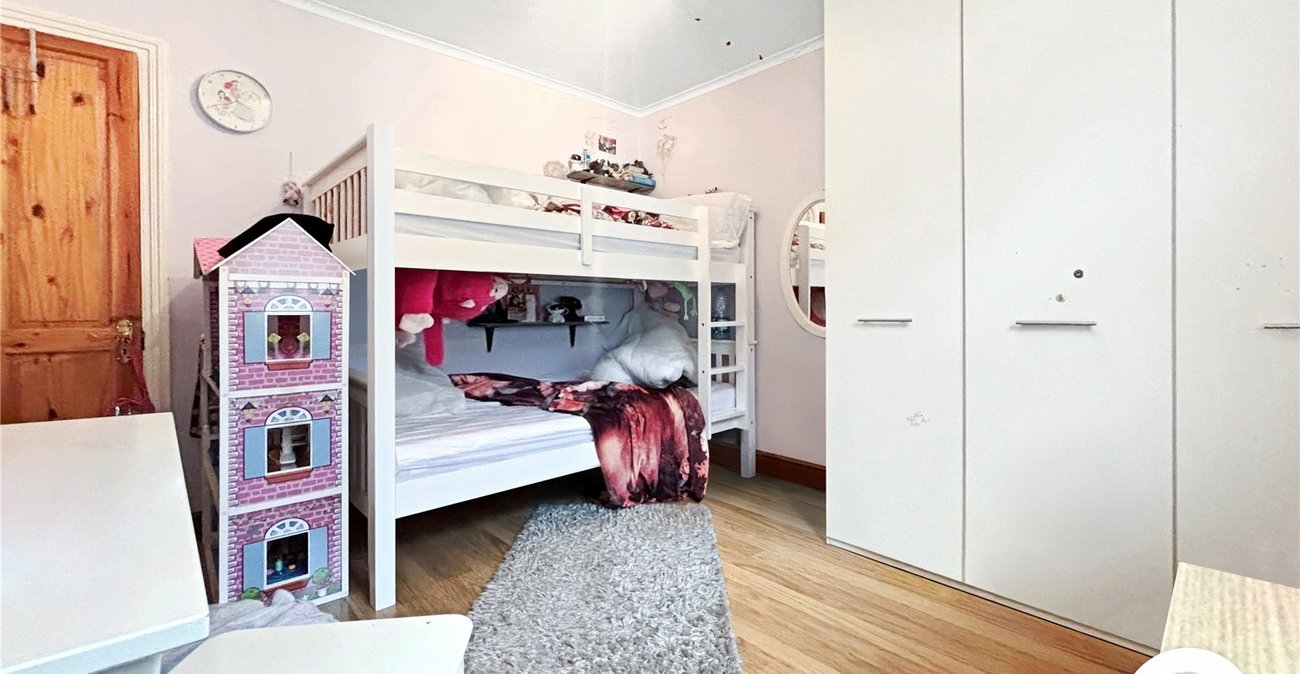 2 bedroom house to rent in Dartford | Robinson Jackson