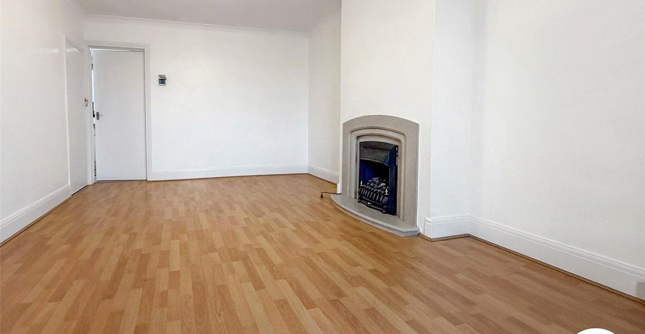 3 bedroom house to rent in Chatham | Robinson Michael & Jackson