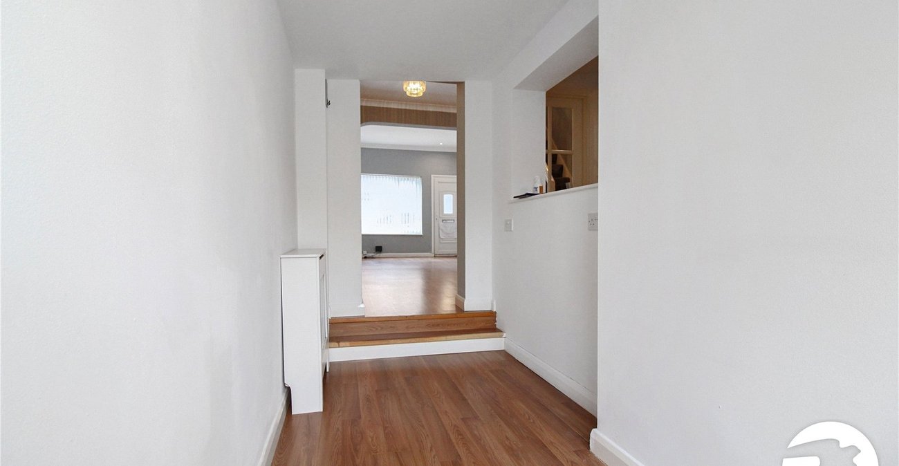 2 bedroom house to rent in Northfleet | Robinson Michael & Jackson
