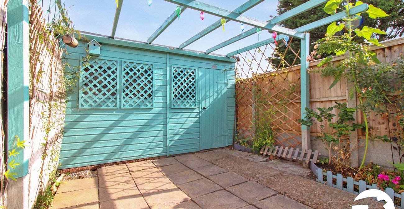 2 bedroom house to rent in Northfleet | Robinson Michael & Jackson