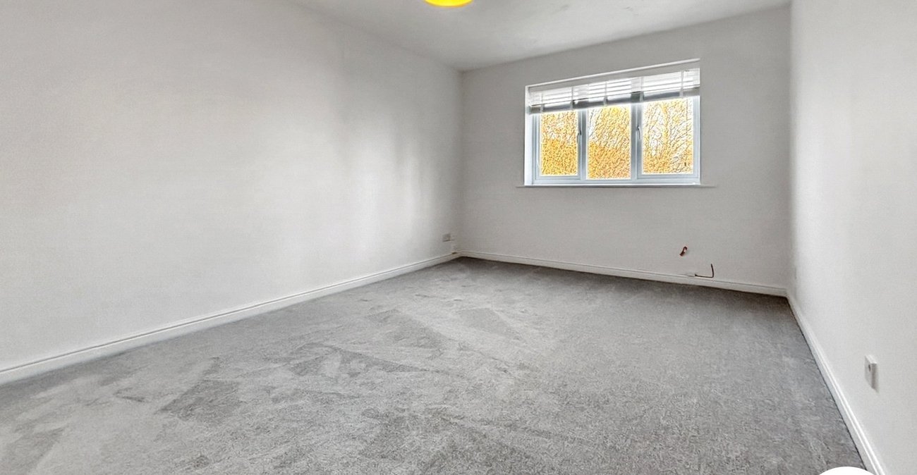 1 bedroom property to rent in Erith | Robinson Jackson