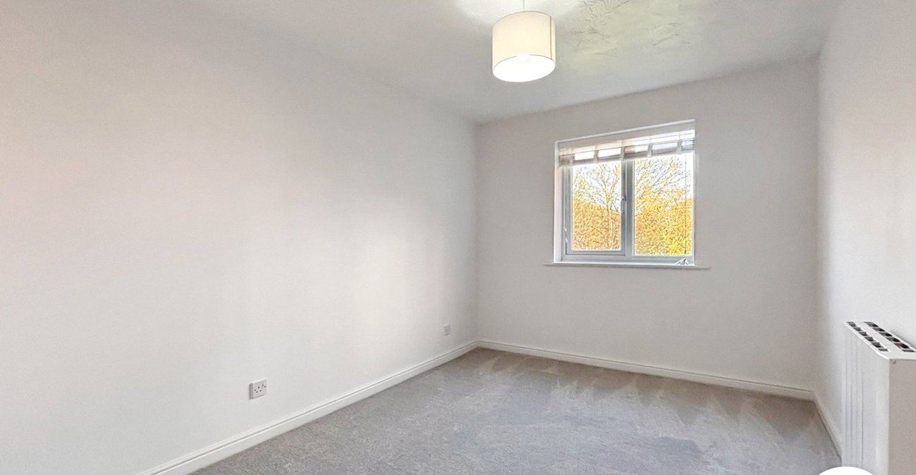 1 bedroom property to rent in Erith | Robinson Jackson