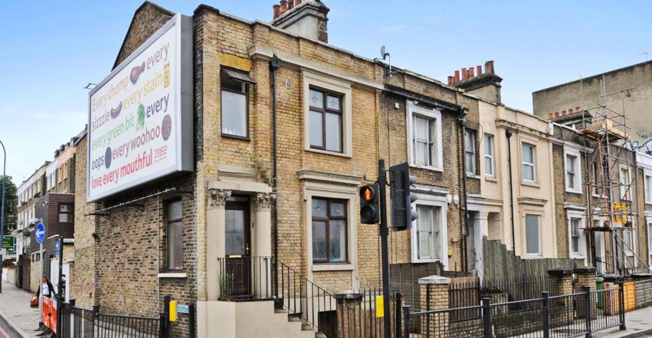 to rent in New Cross, London, SE14 Robinson Jackson