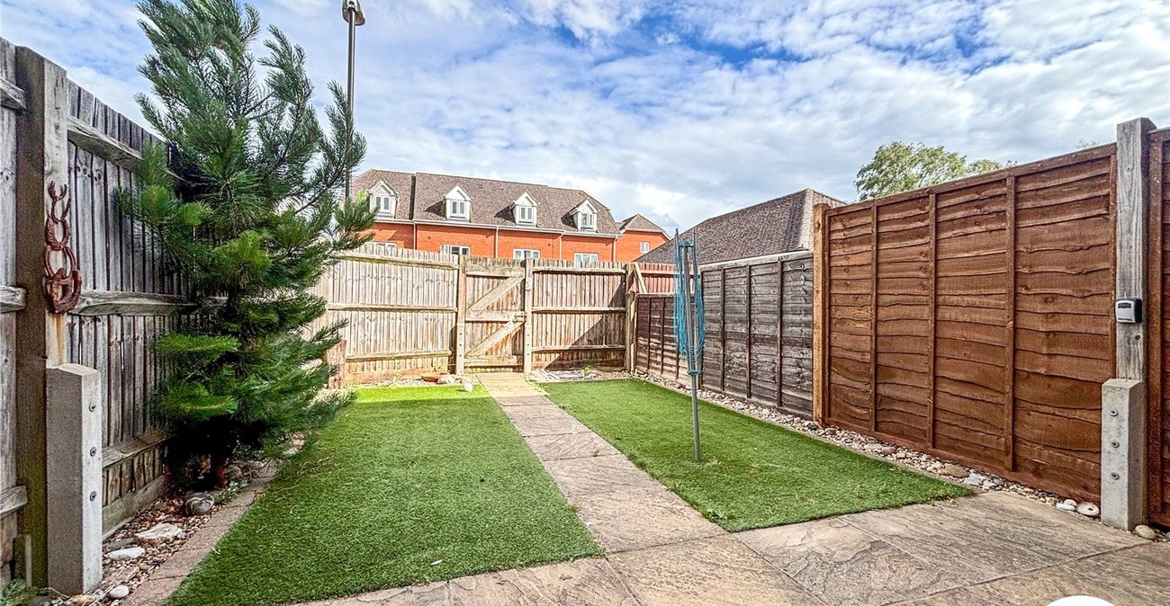4 bedroom property to rent in Larkfield | Robinson Michael & Jackson