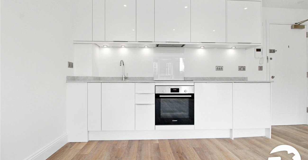 1 bedroom property to rent in Gravesend | Robinson Michael & Jackson