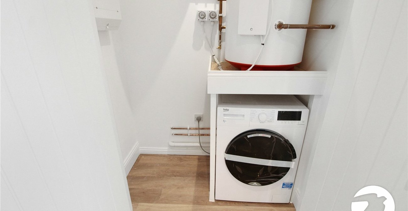 1 bedroom property to rent in Gravesend | Robinson Michael & Jackson