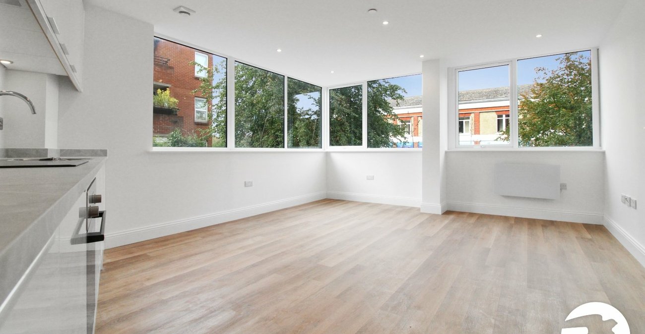 1 bedroom property to rent in Gravesend | Robinson Michael & Jackson