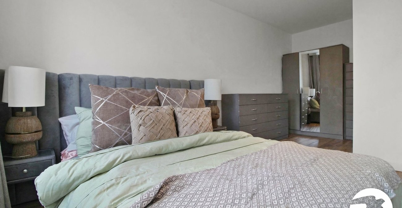 1 bedroom property to rent in Gravesend | Robinson Michael & Jackson